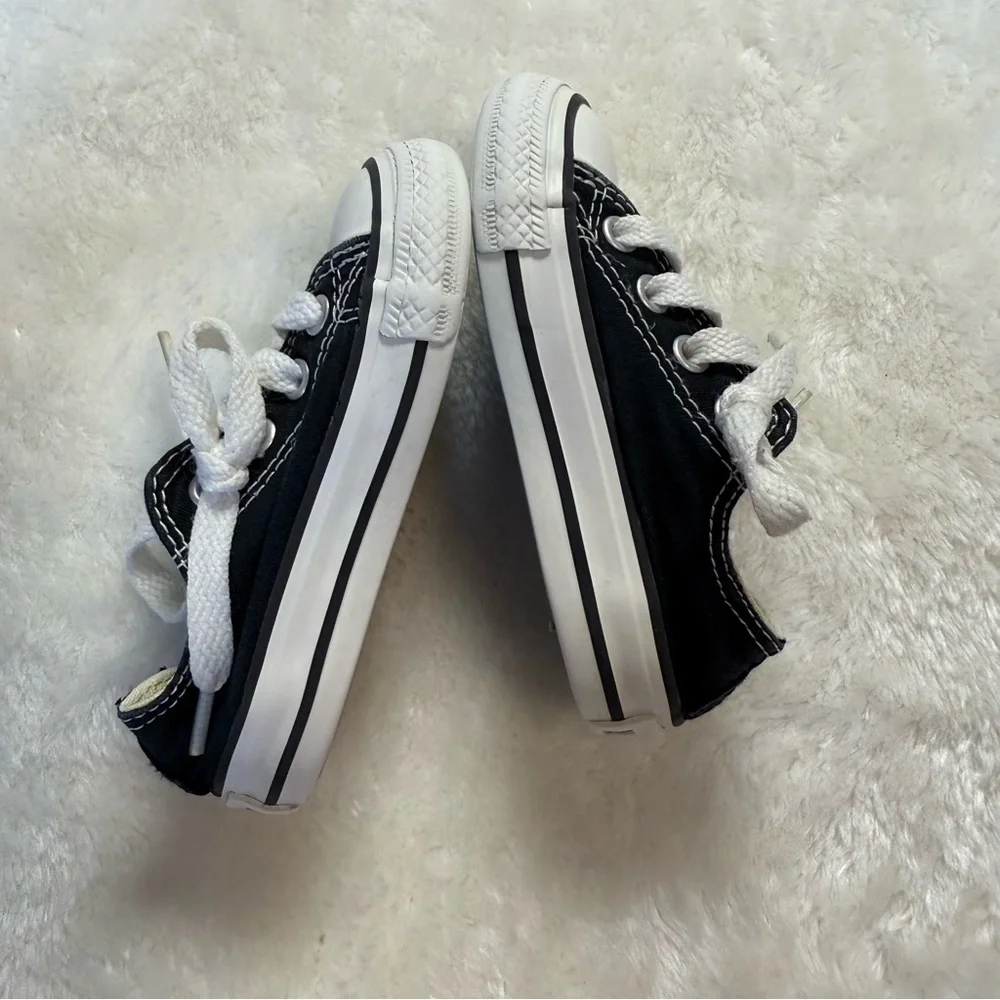 Converse All Star Dark Blue Canvas Baby Sneakers Timeless Design Size 5
